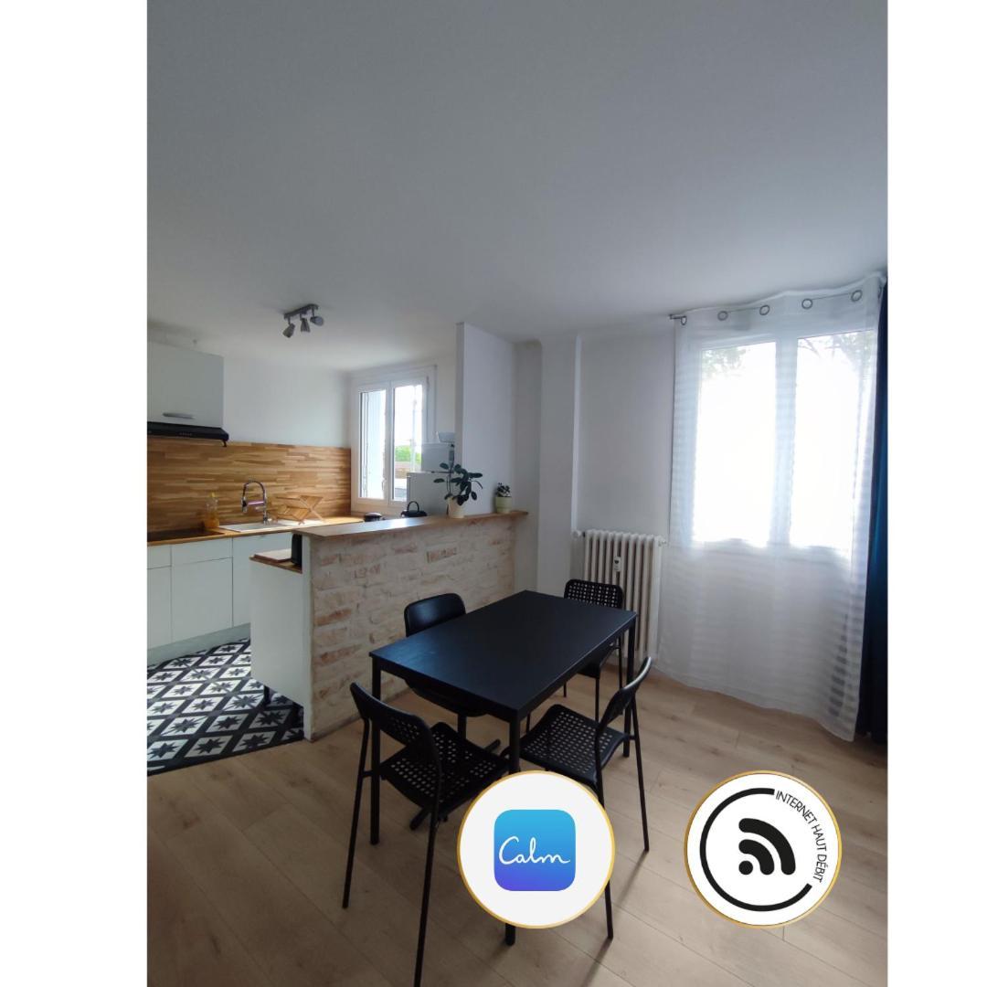 Chambre Dans Appartement Les Grands Noels Saint-Sébastien-sur-Loire Esterno foto